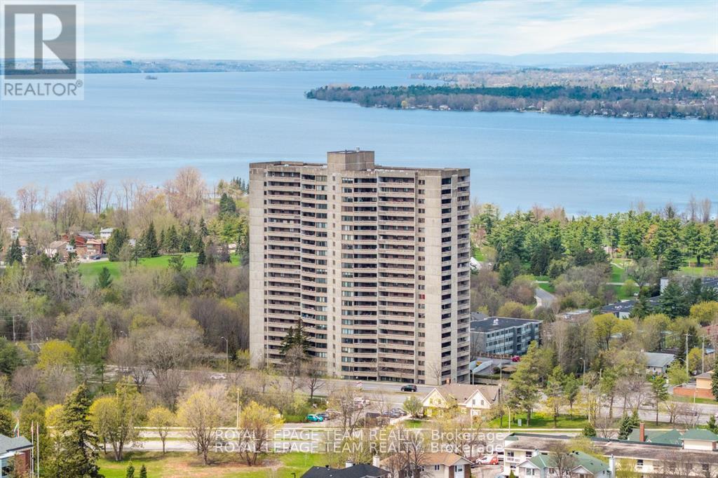 2004 - 415 GREENVIEW AVENUE, Ottawa, Ontario