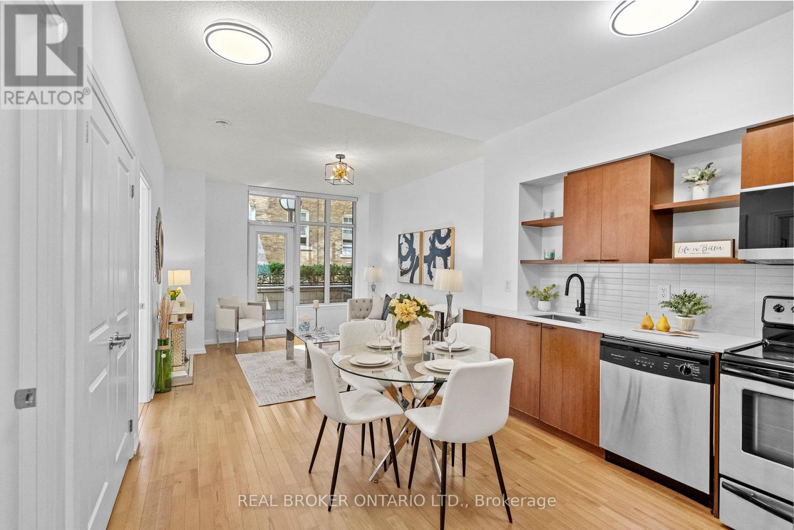 109 - 35 HAYDEN STREET, Toronto, Ontario
