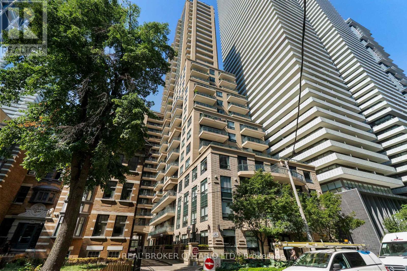 109 - 35 Hayden Street, Toronto, Ontario  M4Y 3C3 - Photo 2 - C12379186