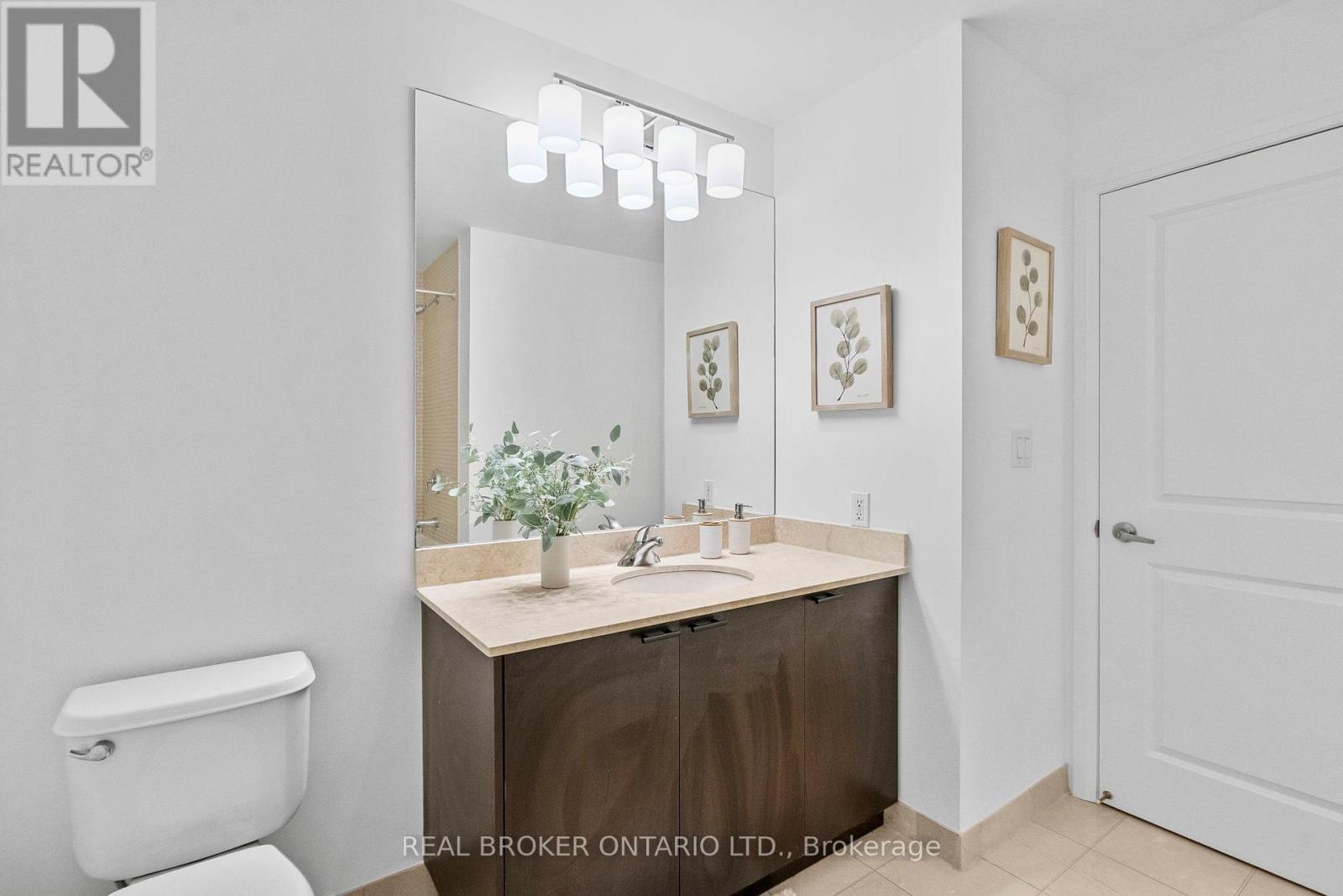 109 - 35 Hayden Street, Toronto, Ontario  M4Y 3C3 - Photo 24 - C12379186