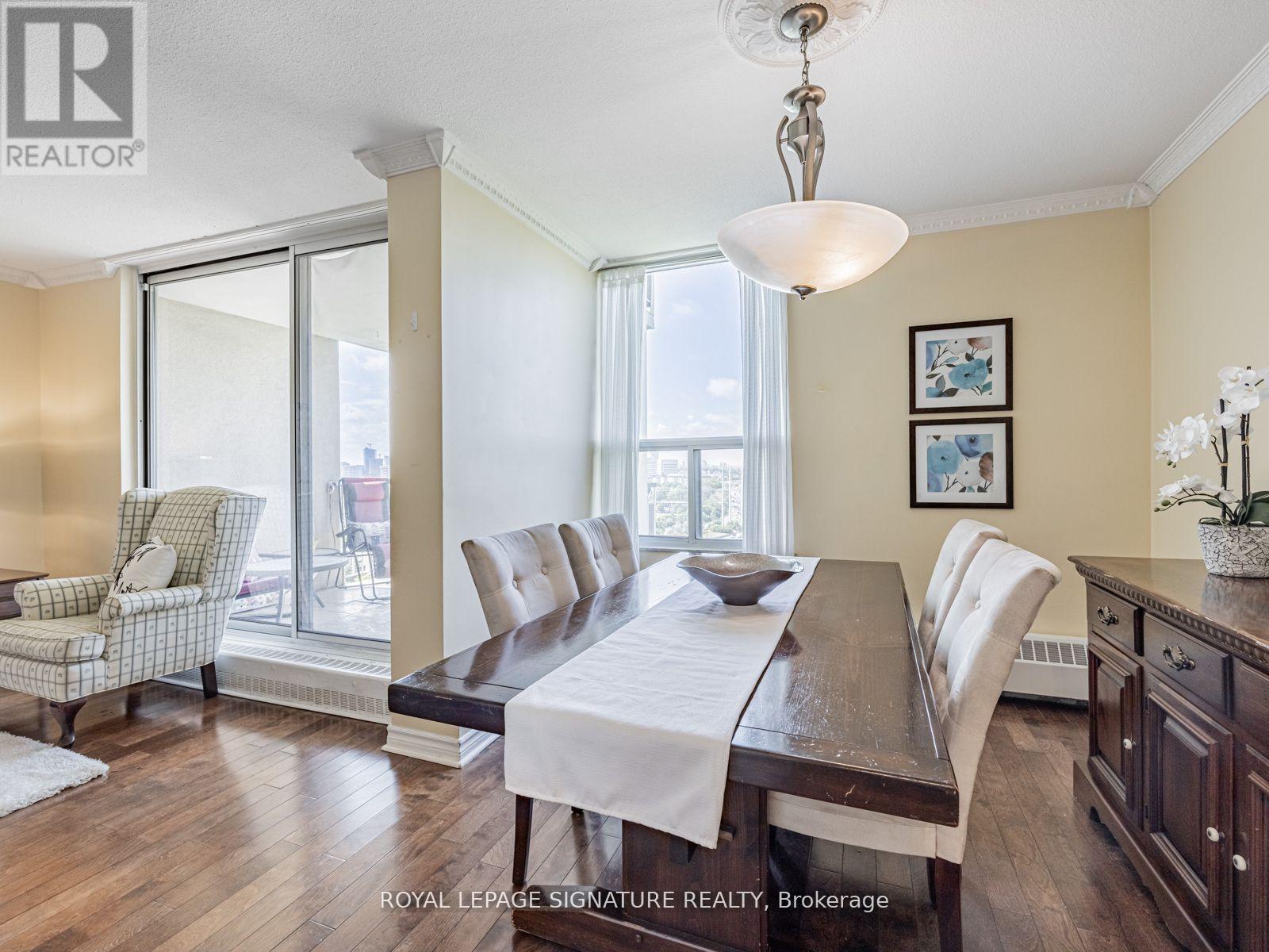 1914 - 60 Pavane Linkway, Toronto, Ontario  M3C 2Y6 - Photo 13 - C12379167