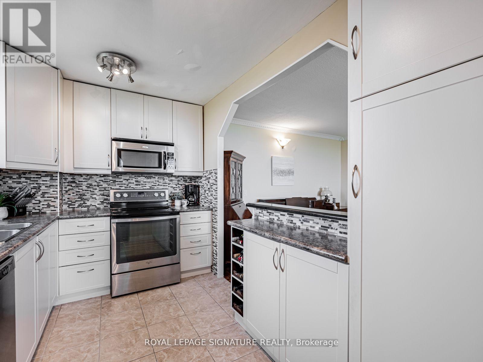 1914 - 60 Pavane Linkway, Toronto, Ontario  M3C 2Y6 - Photo 14 - C12379167