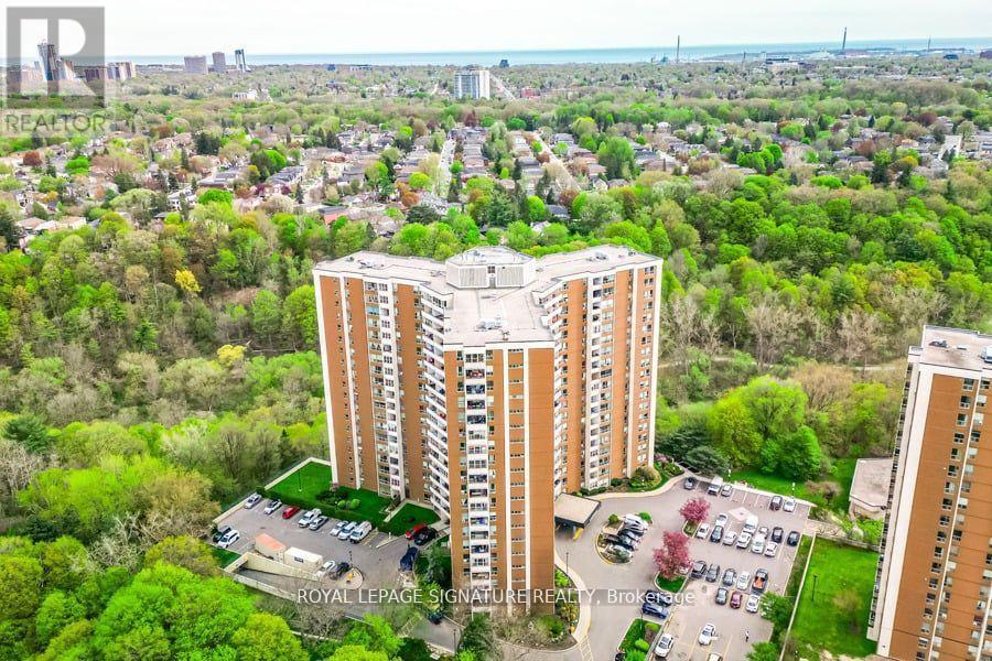 1914 - 60 Pavane Linkway, Toronto, Ontario  M3C 2Y6 - Photo 35 - C12379167
