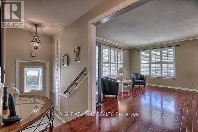 MAIN - 35 HATHWAY DRIVE, Toronto, Ontario