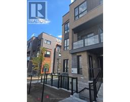 13 - 16 LYTHAM GREEN CIRCLE, Newmarket, Ontario