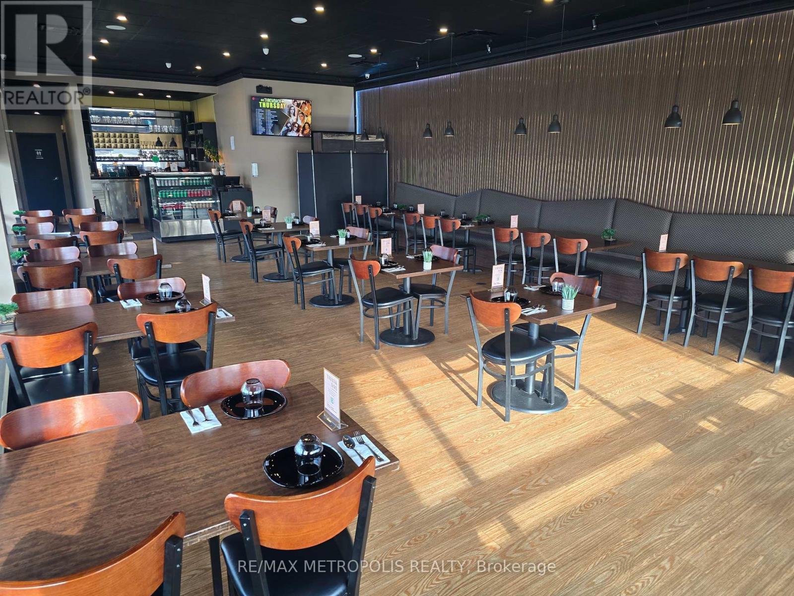 1 - 18025 Yonge Street, Newmarket (Bristol-London), Ontario  L3Y 8C9 - Photo 12 - N12379169