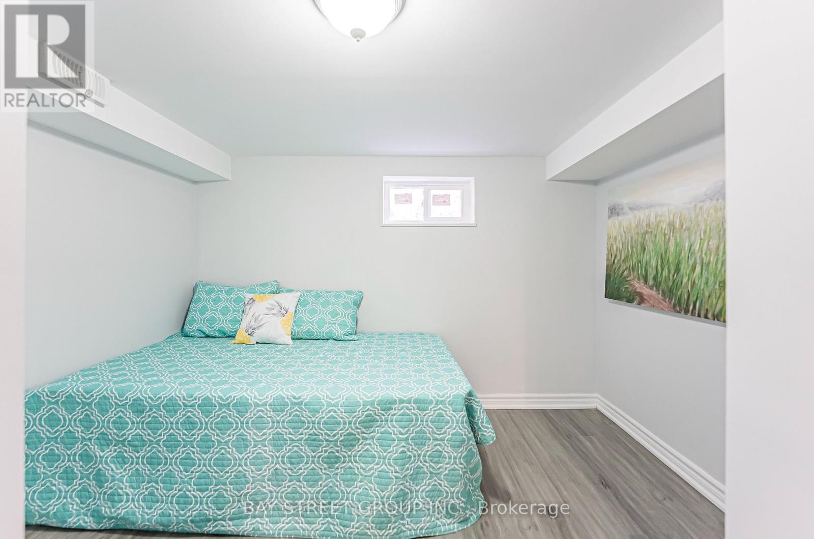 51 Rockport Crescent, Richmond Hill (Crosby), Ontario  L4C 2L7 - Photo 28 - N12379181