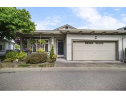 <div class="price">$925,000</div> 27 15188 62a Avenue, Surrey<br><div style="margin-bottom:8px;"><small>Royal LePage Sterling Realty</small></div><div class='bed_bath'>3 Bed | 3 Bath</div>