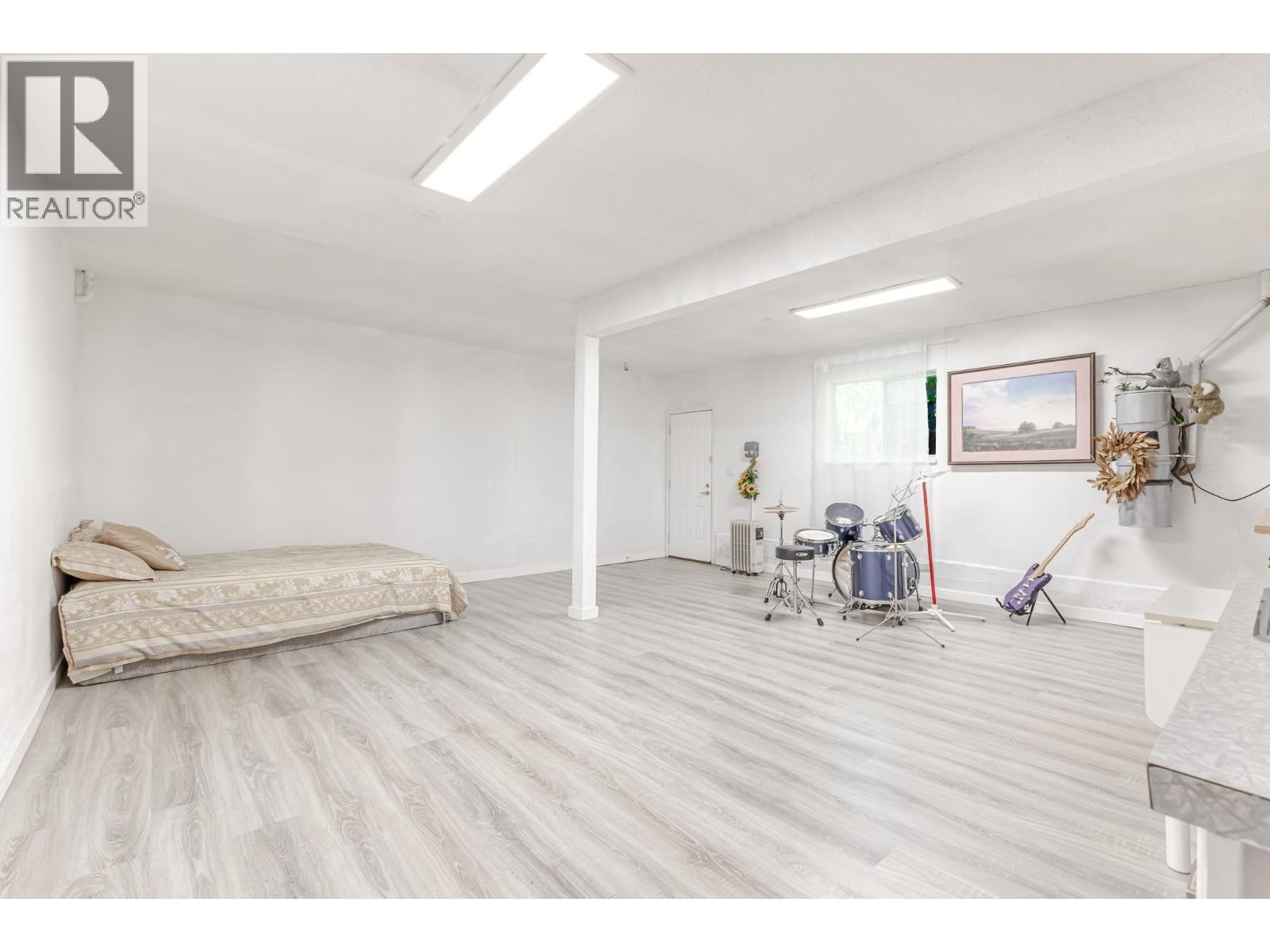 5843 Carson Street, Burnaby, British Columbia  V5J 2Z7 - Photo 29 - R3043108