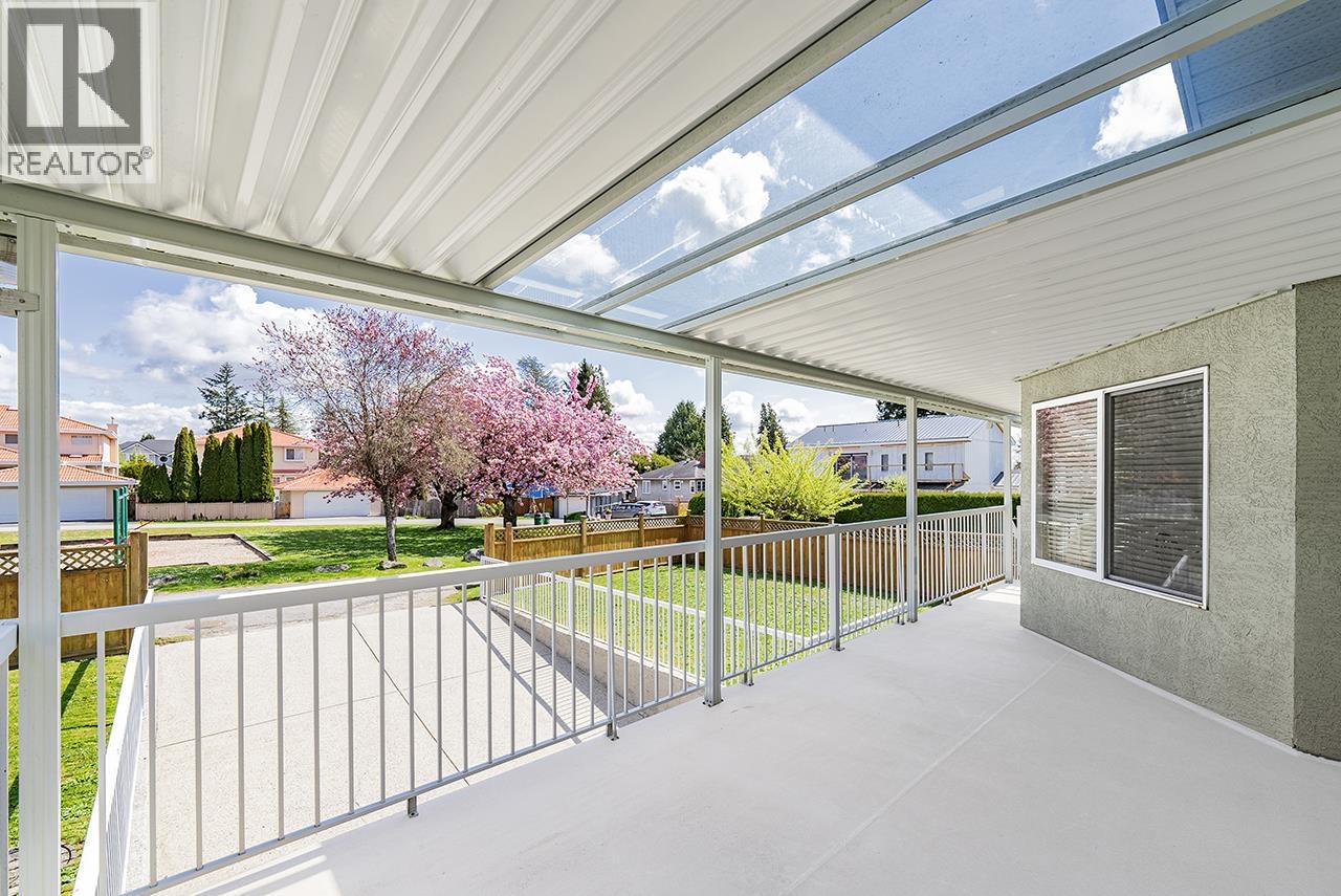7362 Waverley Avenue, Burnaby, British Columbia  V5J 4A6 - Photo 25 - R3043341