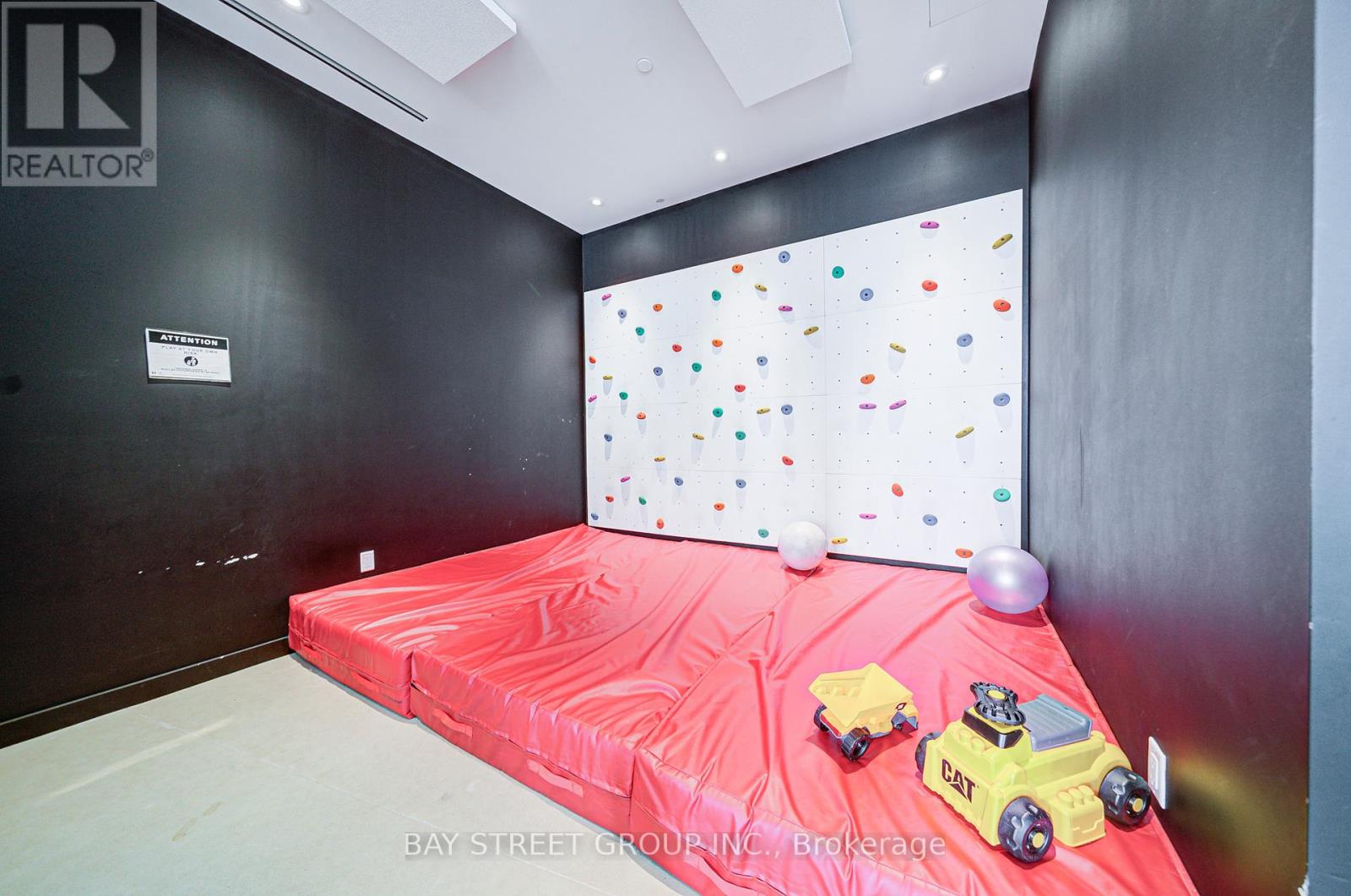 3207 - 3900 Confederation Parkway, Mississauga (City Centre), Ontario  L5B 0M3 - Photo 23 - W12379139