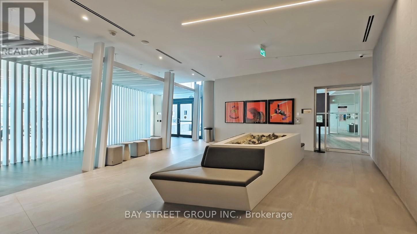 3207 - 3900 Confederation Parkway, Mississauga (City Centre), Ontario  L5B 0M3 - Photo 27 - W12379139