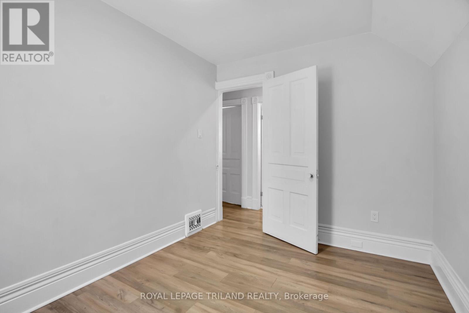 879 Trafalgar Street, London East, Ontario  N5Z 1E9 - Photo 21 - X12379141