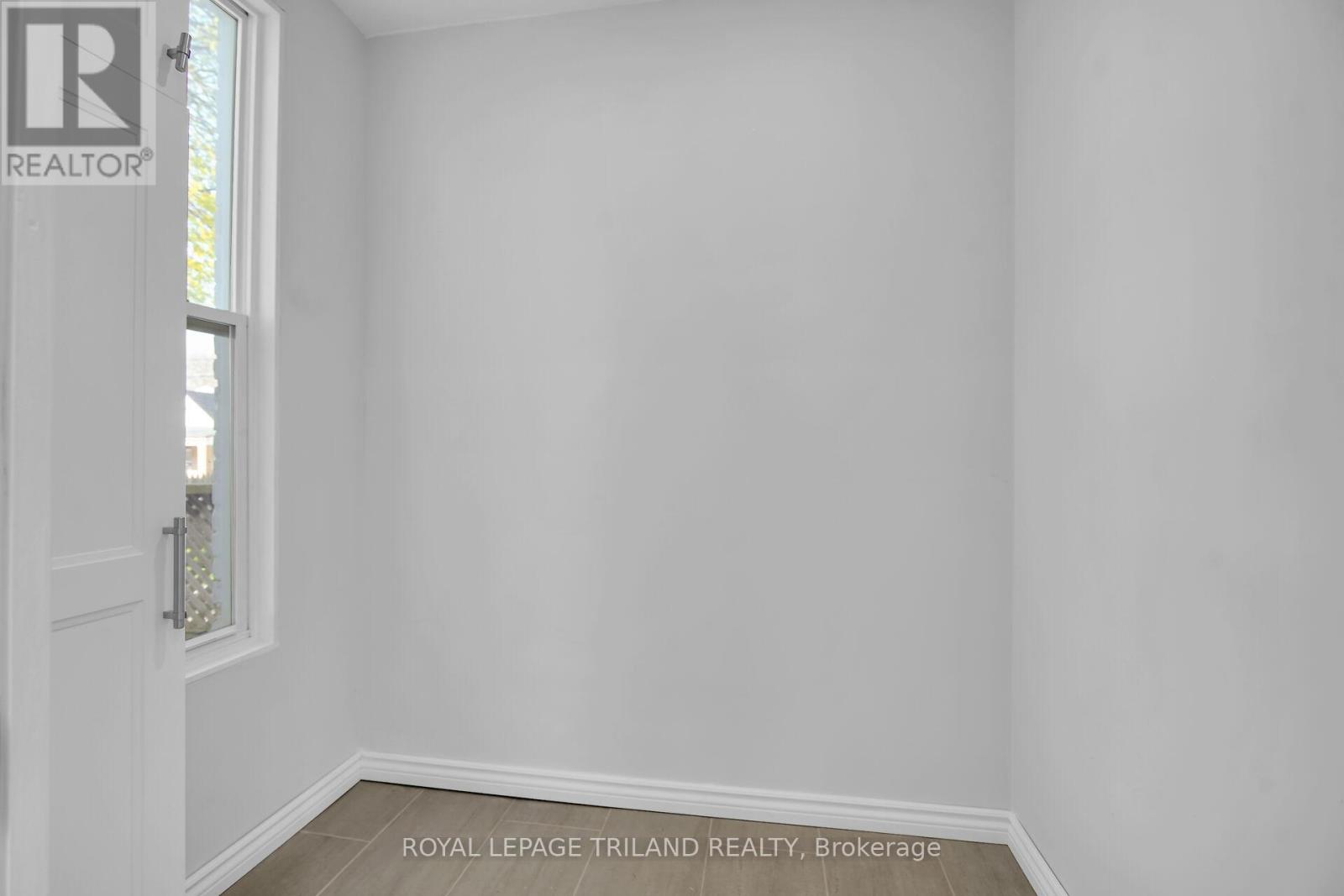 879 Trafalgar Street, London East, Ontario  N5Z 1E9 - Photo 16 - X12379141