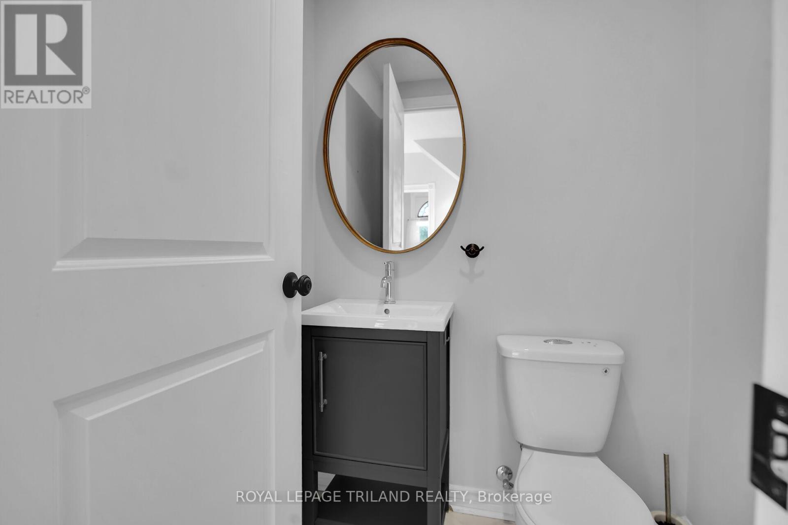 879 Trafalgar Street, London East, Ontario  N5Z 1E9 - Photo 19 - X12379141