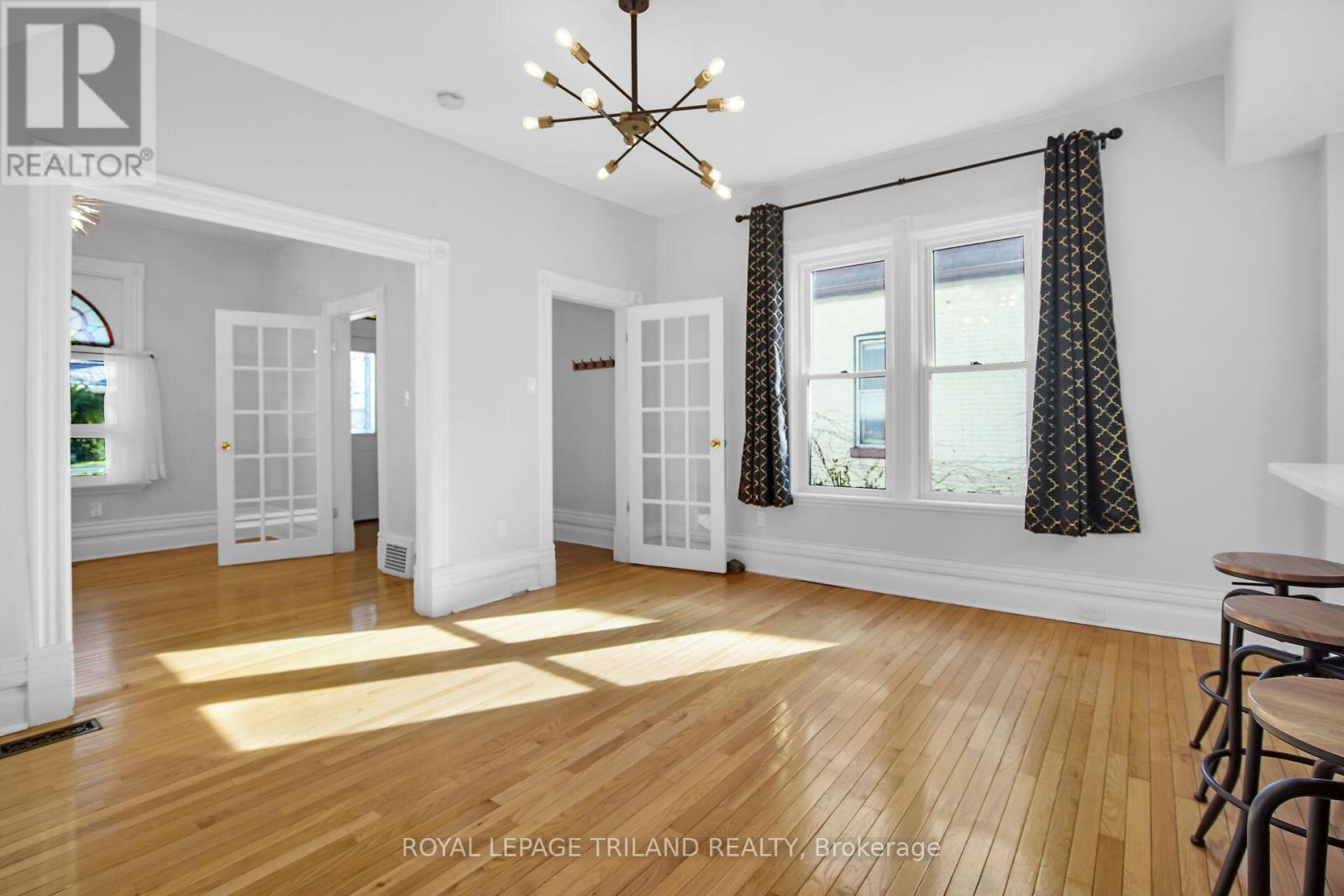 879 Trafalgar Street, London East, Ontario  N5Z 1E9 - Photo 8 - X12379141