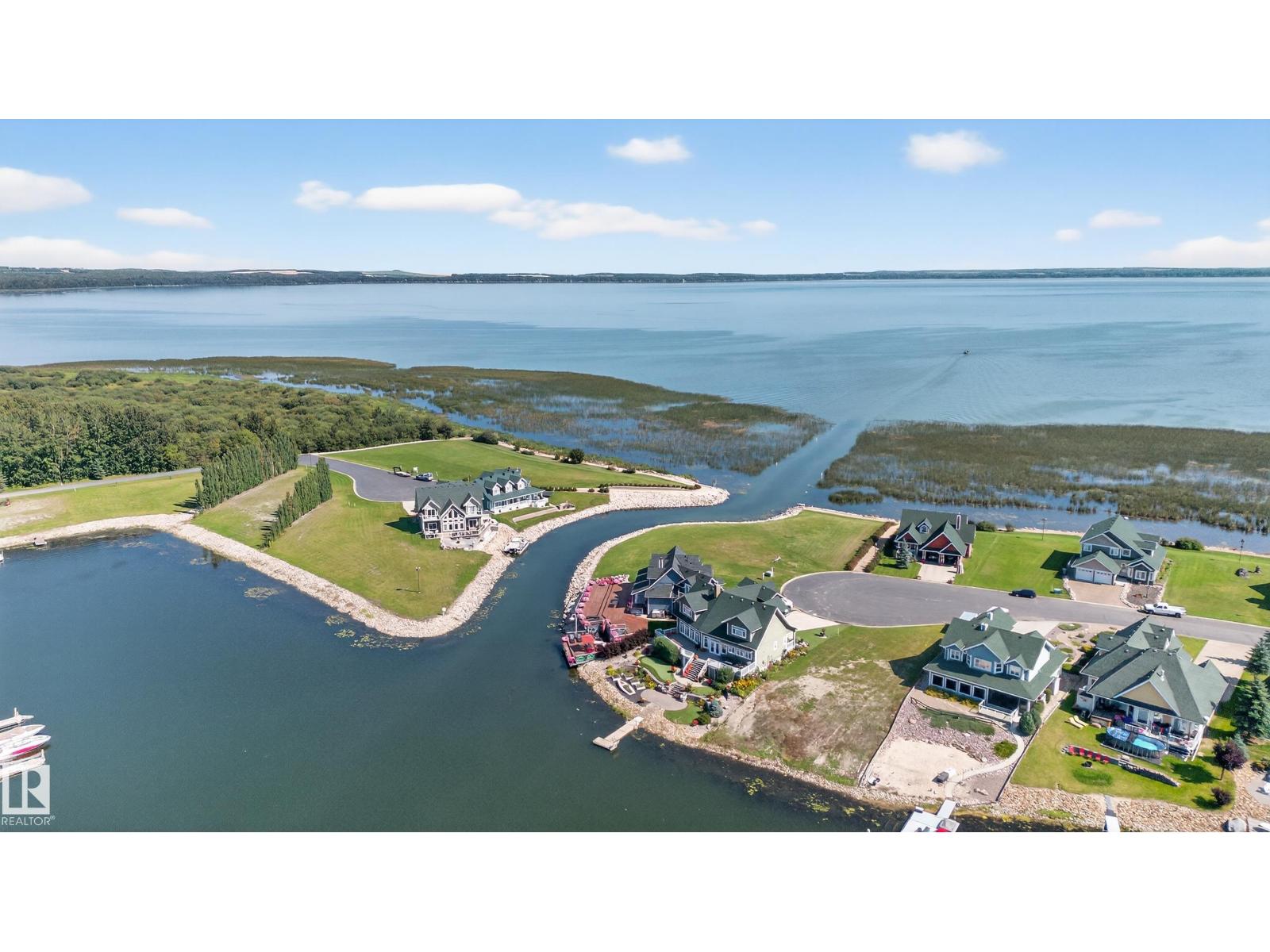 32 Sunset Hb, Rural Wetaskiwin County, Alberta  T0C 2V0 - Photo 66 - E4455907