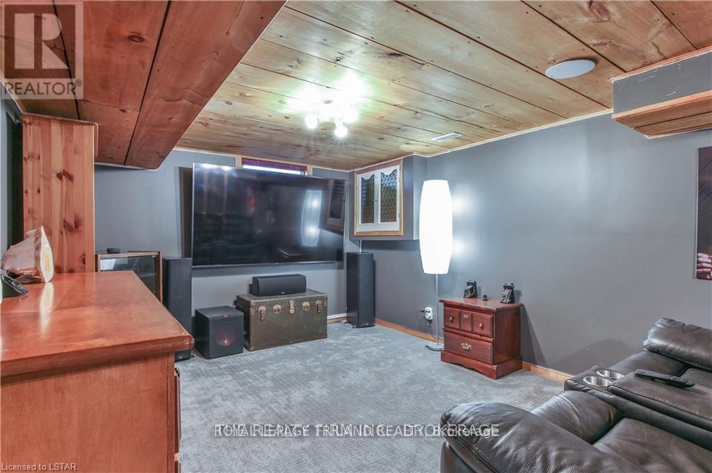 72 Toulon Crescent, London East, Ontario  N5V 1J5 - Photo 20 - X12379220