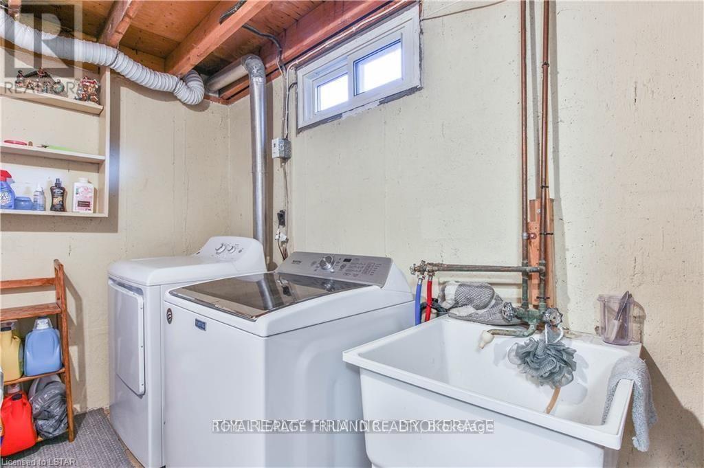 72 Toulon Crescent, London East, Ontario  N5V 1J5 - Photo 23 - X12379220