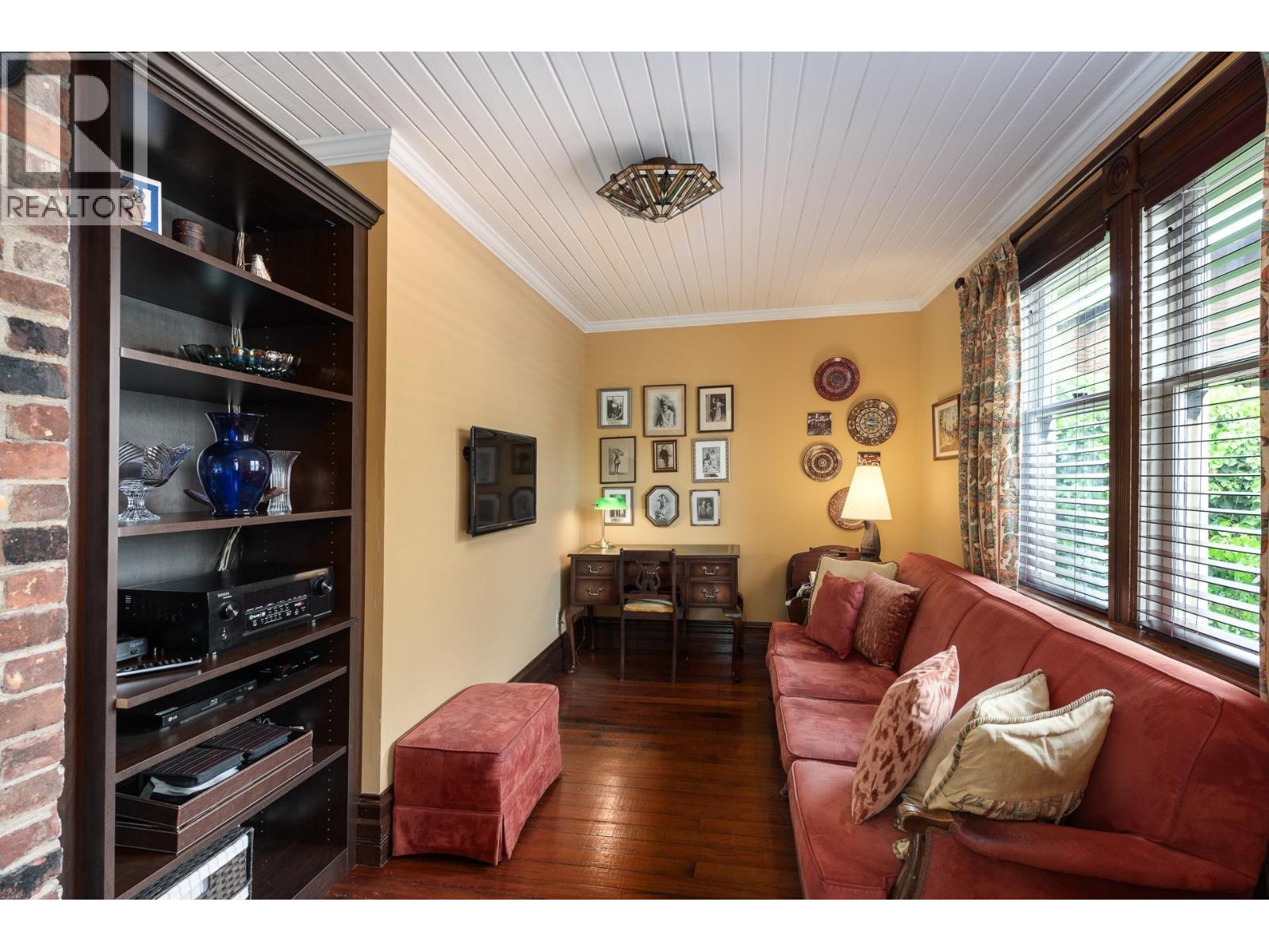 335 Fourth Street, New Westminster, British Columbia  V3L 2V3 - Photo 13 - R3043375