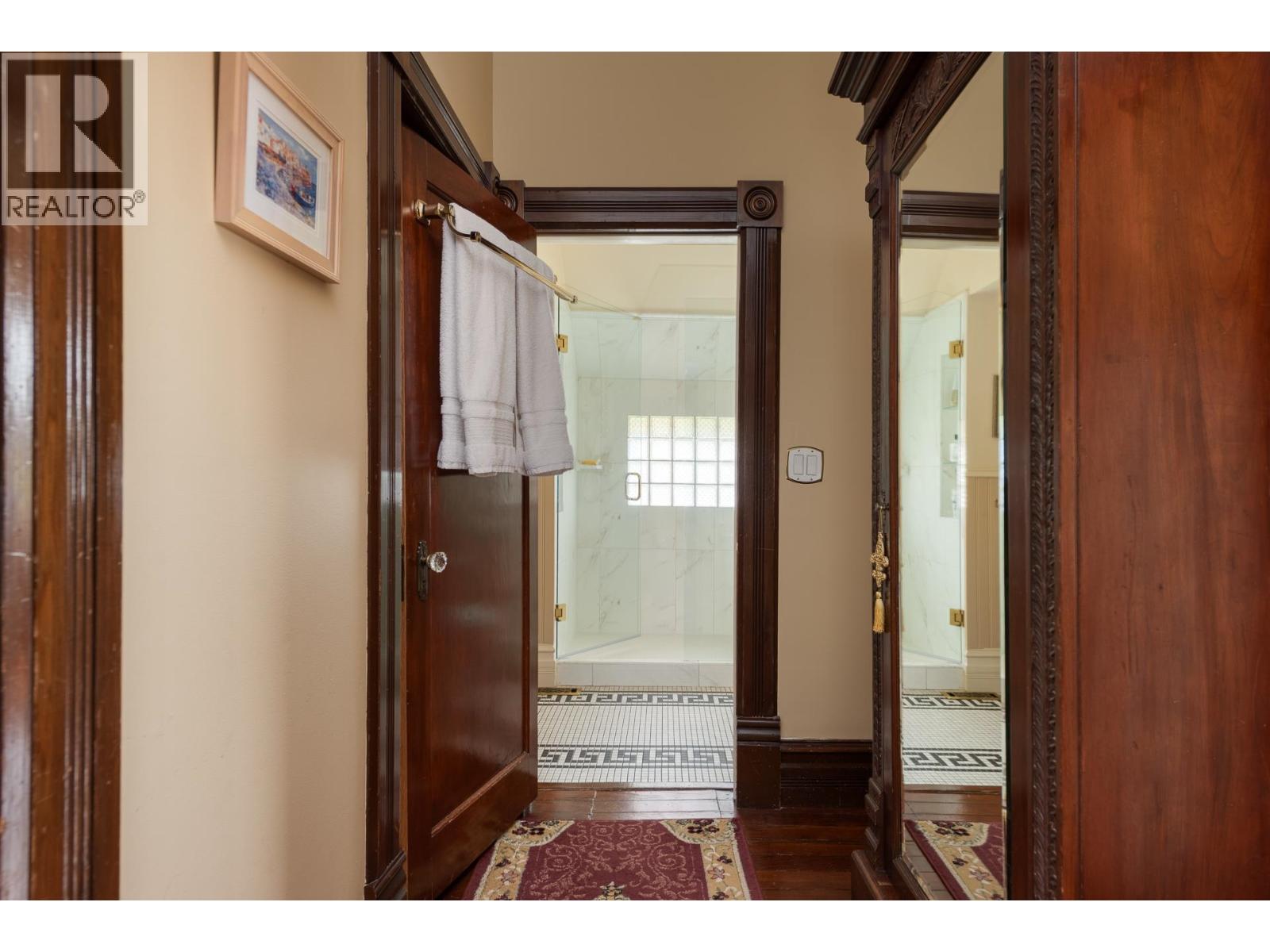 335 Fourth Street, New Westminster, British Columbia  V3L 2V3 - Photo 20 - R3043375