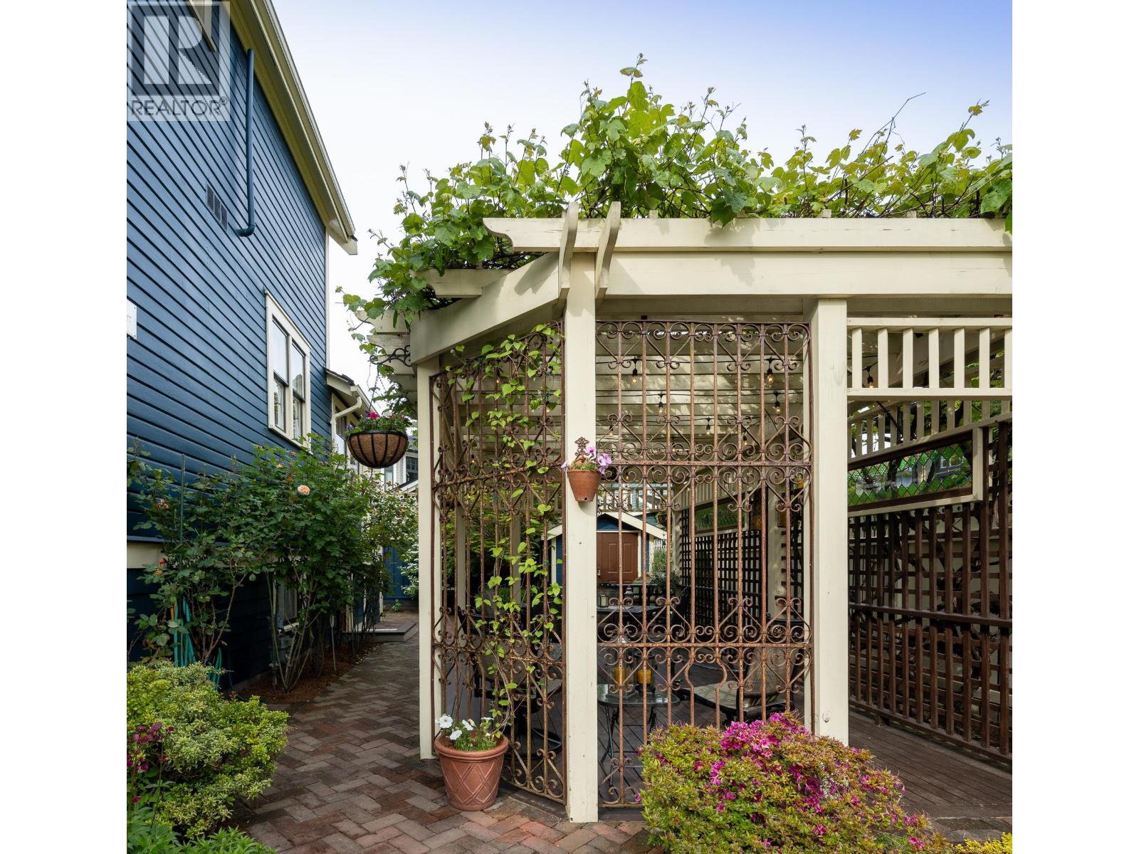 335 Fourth Street, New Westminster, British Columbia  V3L 2V3 - Photo 31 - R3043375