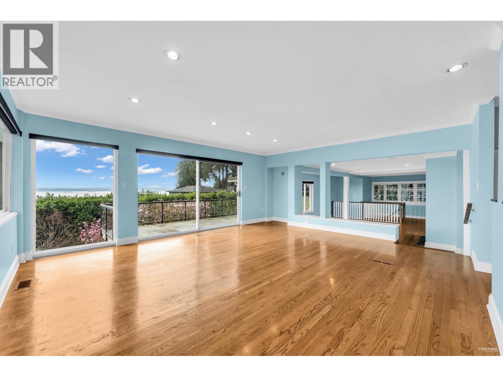 2558 Mathers Avenue, West Vancouver, British Columbia  V7V 2J1 - Photo 6 - R3043419