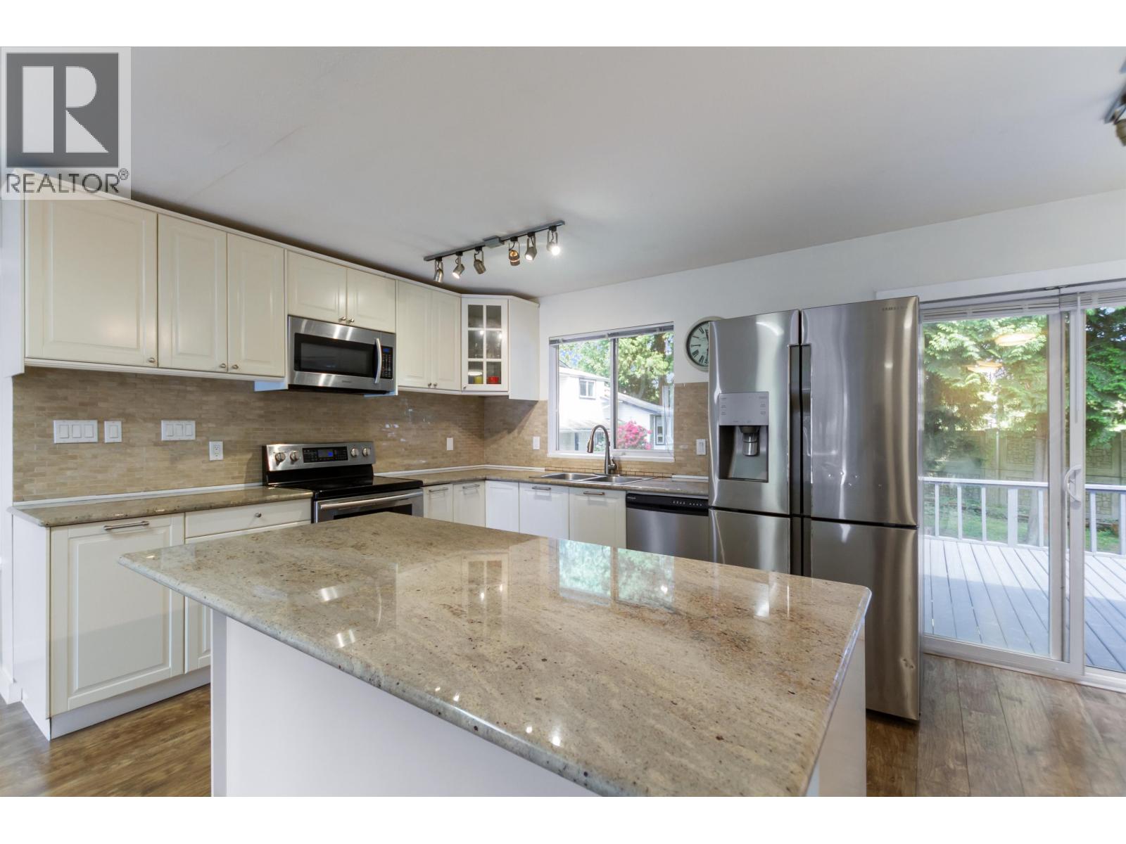 19439 Davison Road, Pitt Meadows, British Columbia  V3Y 1A7 - Photo 7 - R3043130
