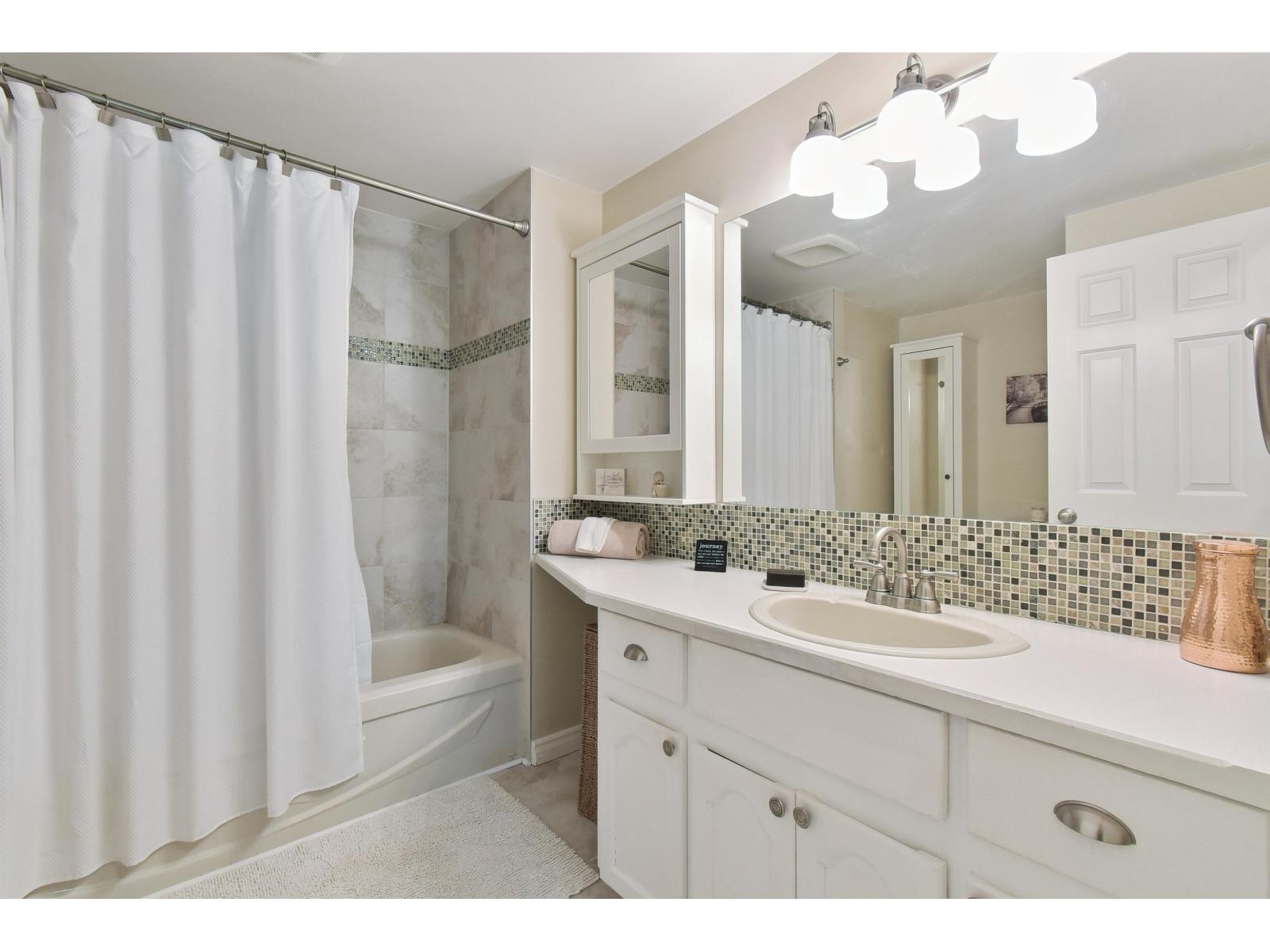 17 2475 Emerson Street, Abbotsford, British Columbia  V2T 4W5 - Photo 15 - R3043436
