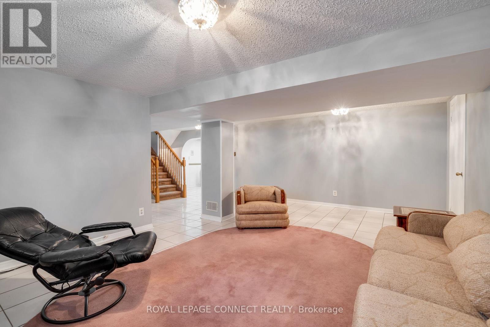 17 Altair Avenue, Toronto, Ontario  M1W 2R1 - Photo 25 - E12377192