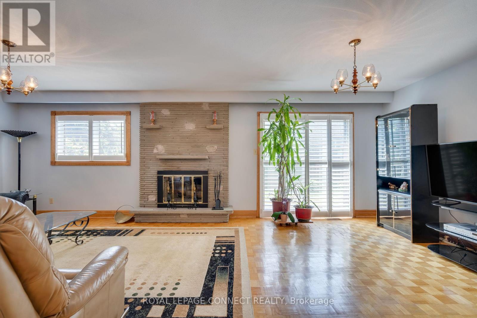 17 Altair Avenue, Toronto, Ontario  M1W 2R1 - Photo 8 - E12377192
