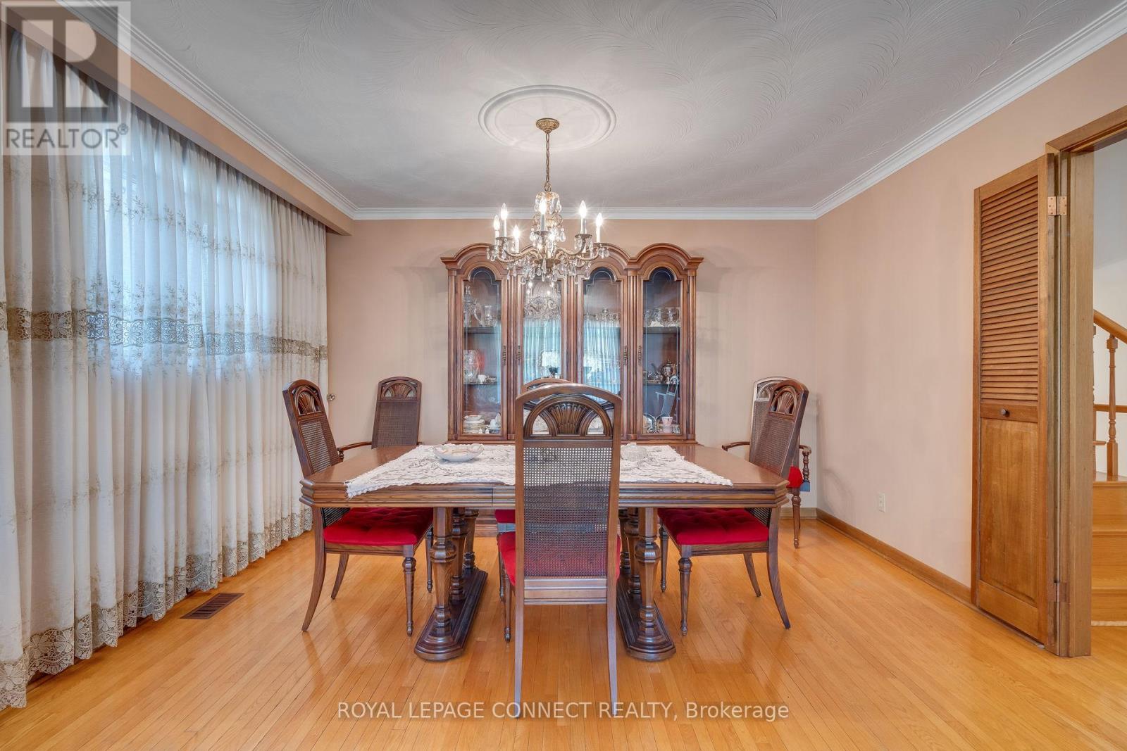 17 Altair Avenue, Toronto, Ontario  M1W 2R1 - Photo 6 - E12377192