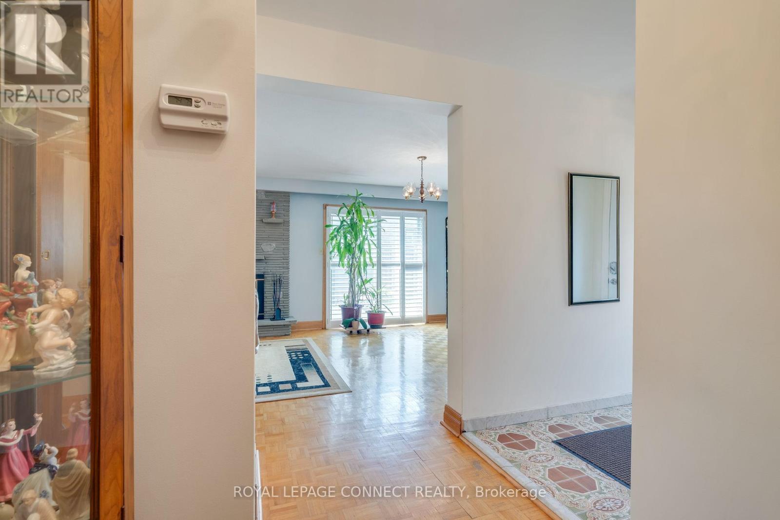 17 Altair Avenue, Toronto, Ontario  M1W 2R1 - Photo 7 - E12377192