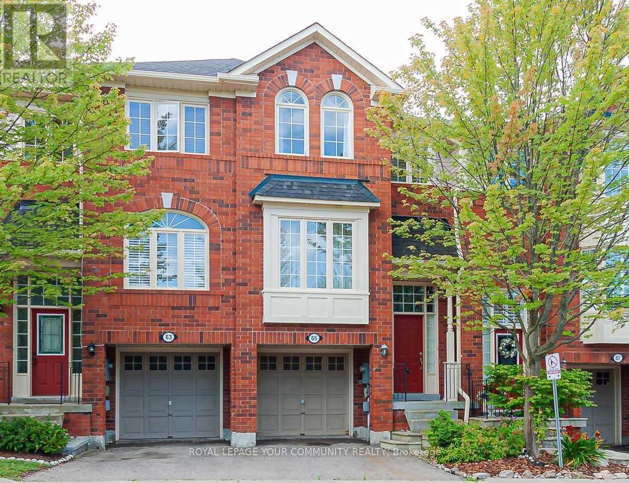 65 MOSAICS AVENUE, Aurora, Ontario