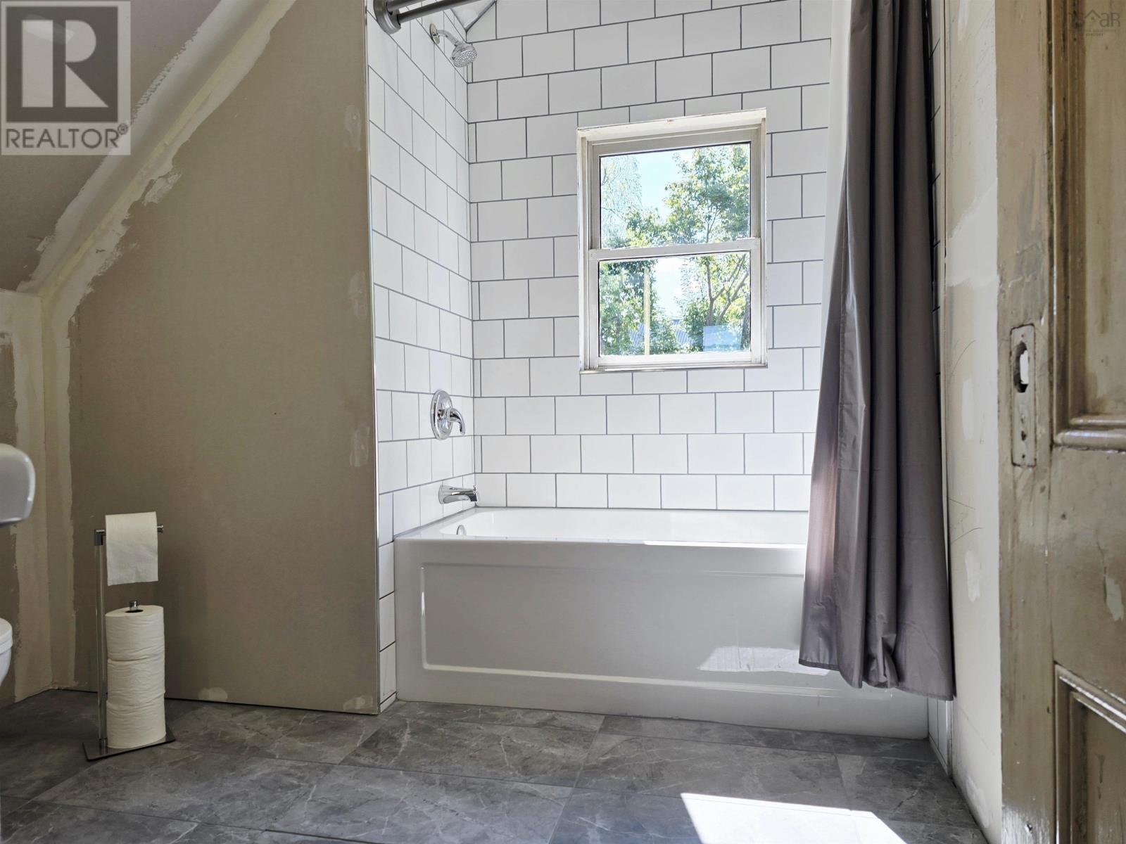 55 Bridge Avenue, Stellarton, Nova Scotia  B0K 1S0 - Photo 15 - 202522303