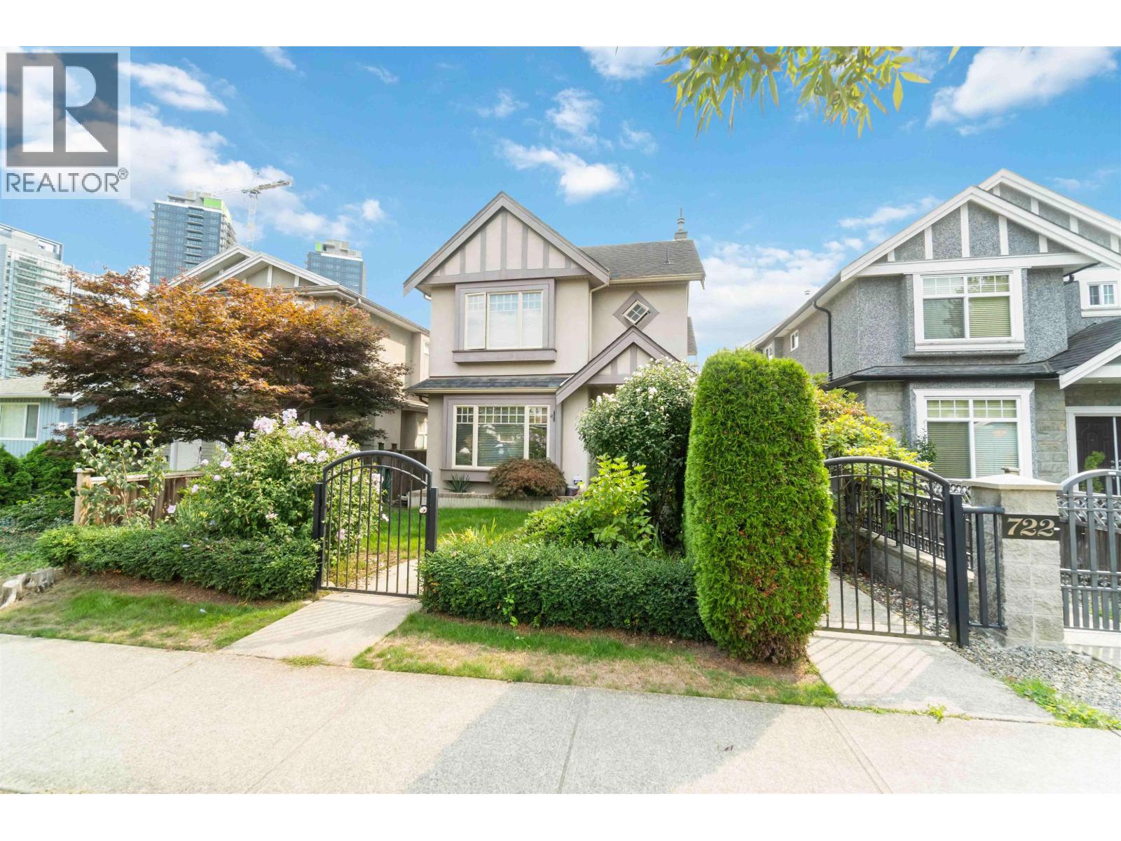 720 W 68th Avenue, Vancouver, British Columbia  V6P 2T9 - Photo 2 - R3043046