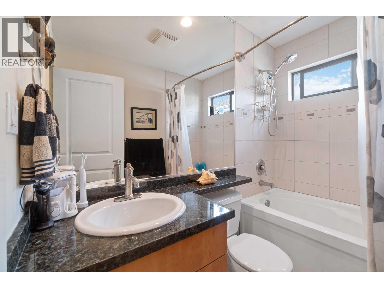 720 W 68th Avenue, Vancouver, British Columbia  V6P 2T9 - Photo 23 - R3043046