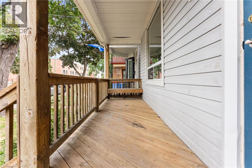 208 East Avenue N, Hamilton, Ontario  L8L 5J3 - Photo 4 - 40765777
