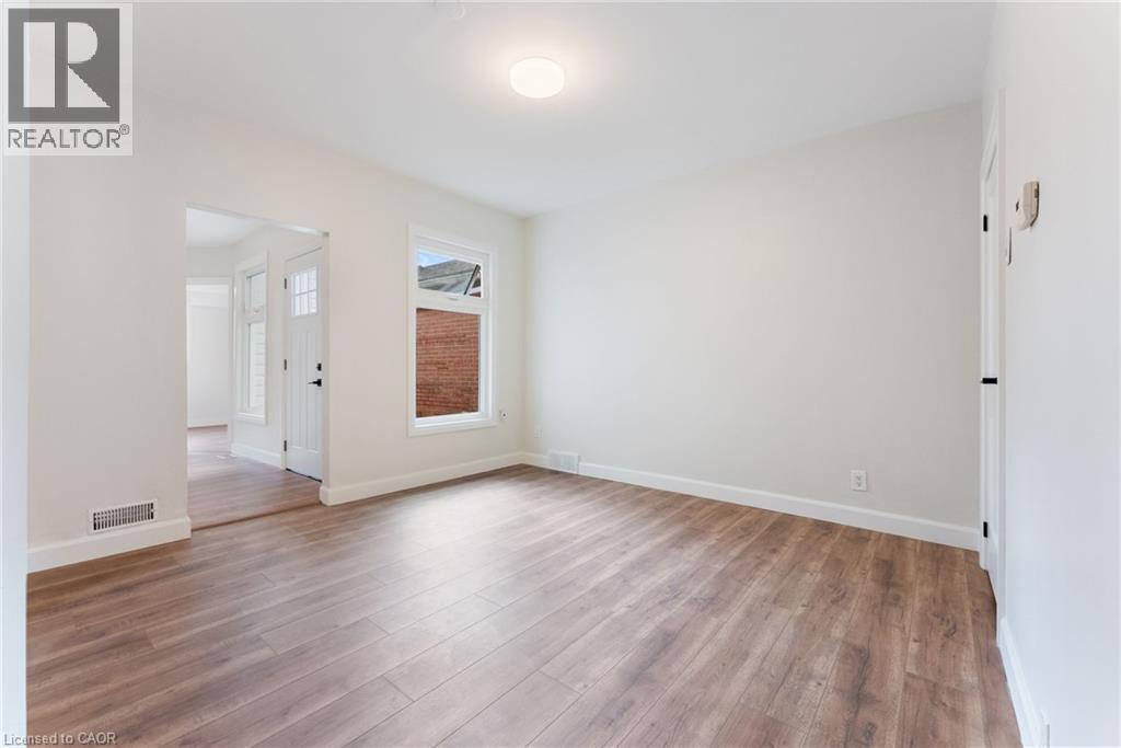 208 East Avenue N, Hamilton, Ontario  L8L 5J3 - Photo 26 - 40765777