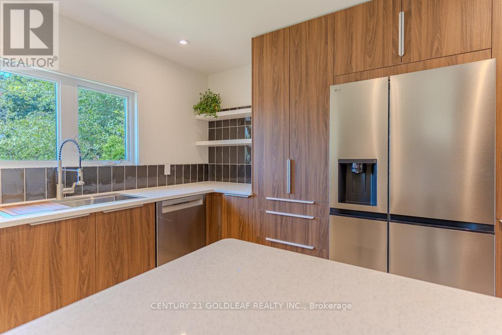 29 Crownhill Street, Ottawa, Ontario  K1J 7K3 - Photo 15 - X12379275
