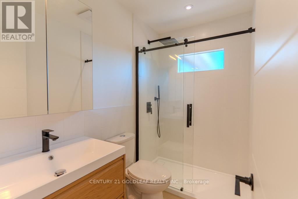 29 Crownhill Street, Ottawa, Ontario  K1J 7K3 - Photo 20 - X12379275