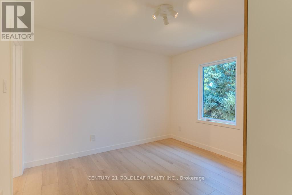 29 Crownhill Street, Ottawa, Ontario  K1J 7K3 - Photo 22 - X12379275