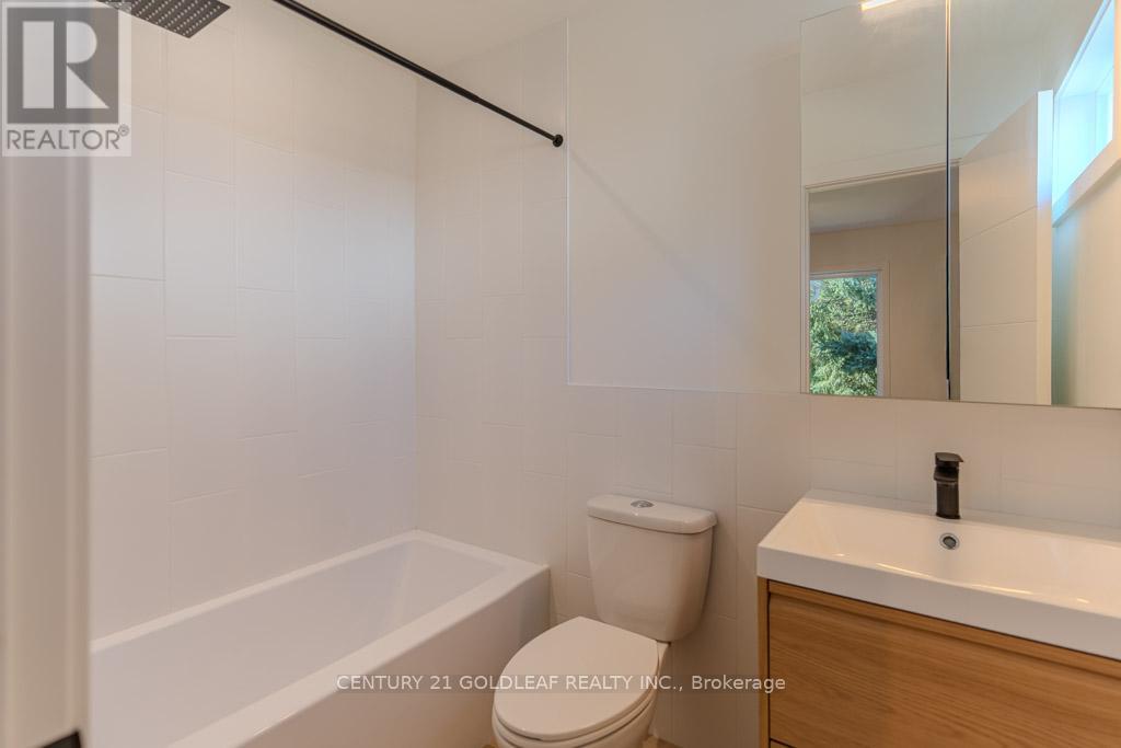29 Crownhill Street, Ottawa, Ontario  K1J 7K3 - Photo 23 - X12379275