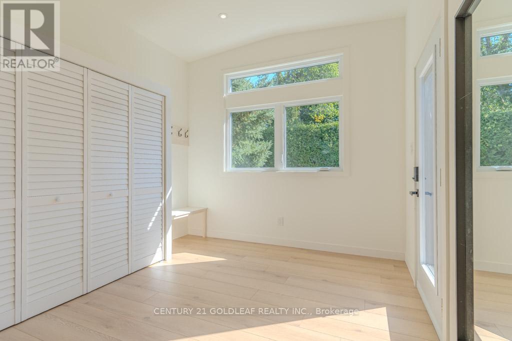 29 Crownhill Street, Ottawa, Ontario  K1J 7K3 - Photo 25 - X12379275