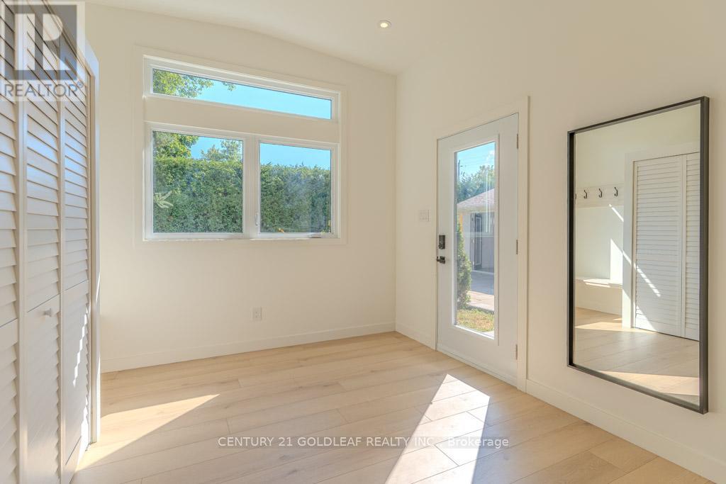 29 Crownhill Street, Ottawa, Ontario  K1J 7K3 - Photo 27 - X12379275