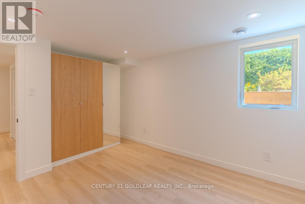 29 Crownhill Street, Ottawa, Ontario  K1J 7K3 - Photo 38 - X12379275
