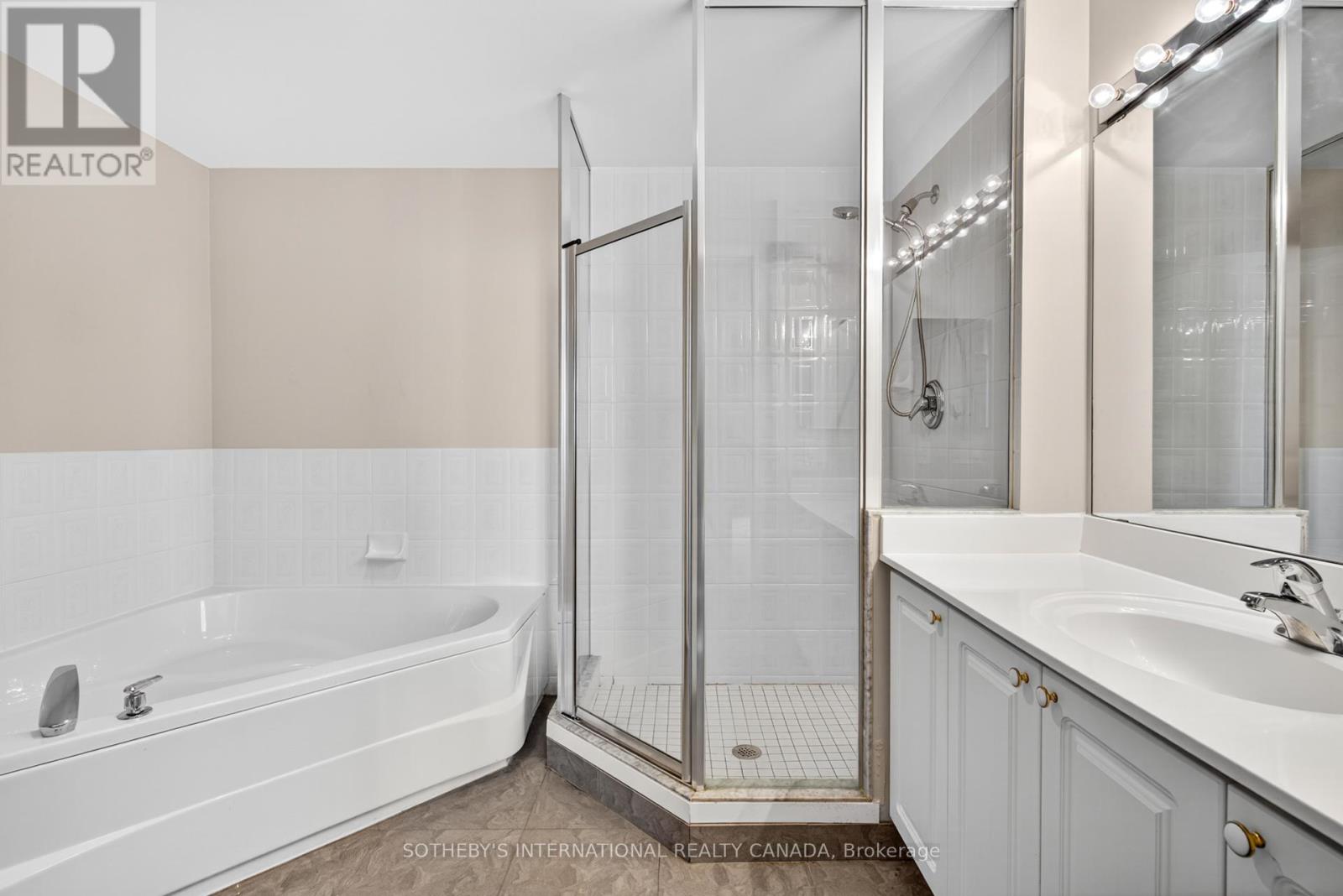 Ph101 - 8 Hillcrest Avenue, Toronto, Ontario  M2N 6Y6 - Photo 33 - C12378069