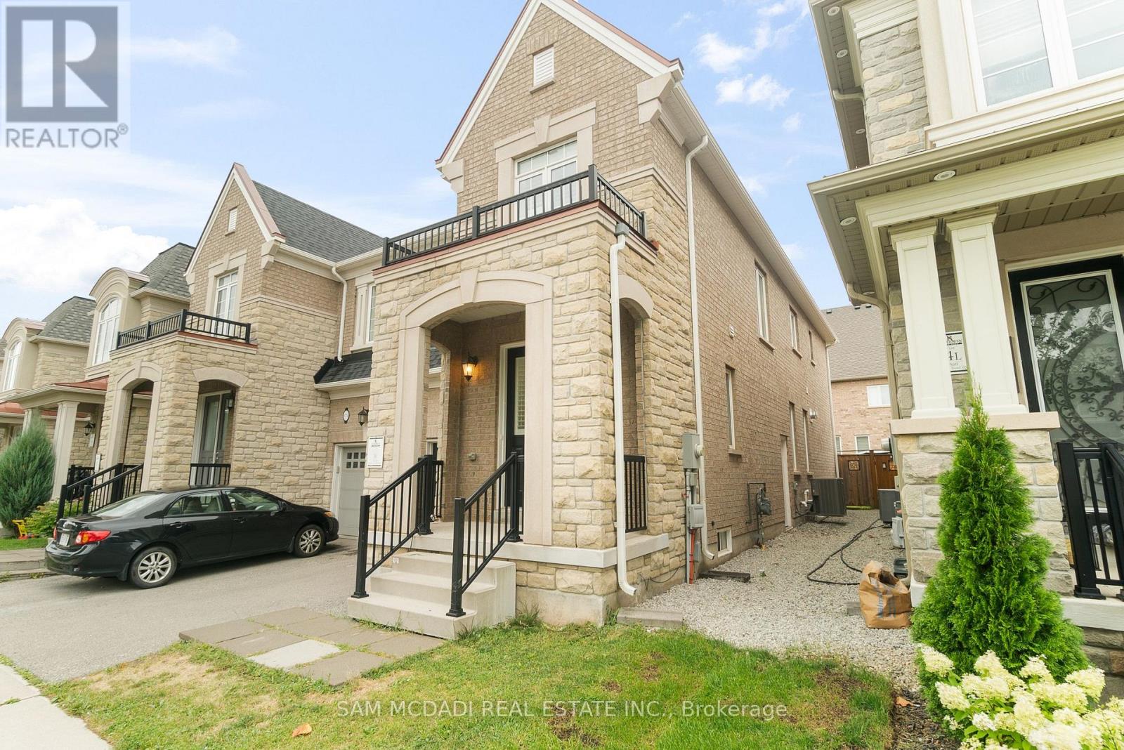 Property at 573 SETTLERS ROAD W image 1