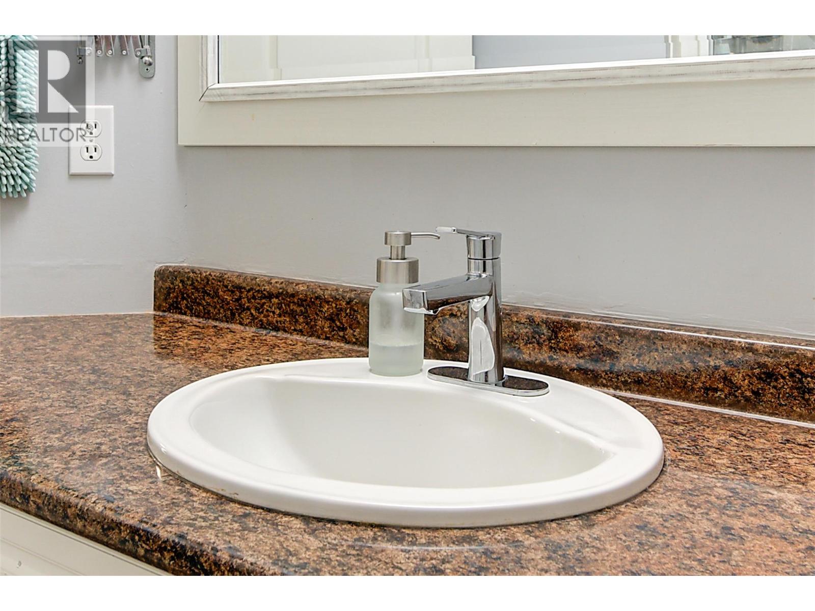 Photo 21 at 980 Dilworth Drive 111, Dilworth Mountain, Kelowna Photo 21 at 980 Dilworth Drive 111, Dilworth Mountain, Kelowna