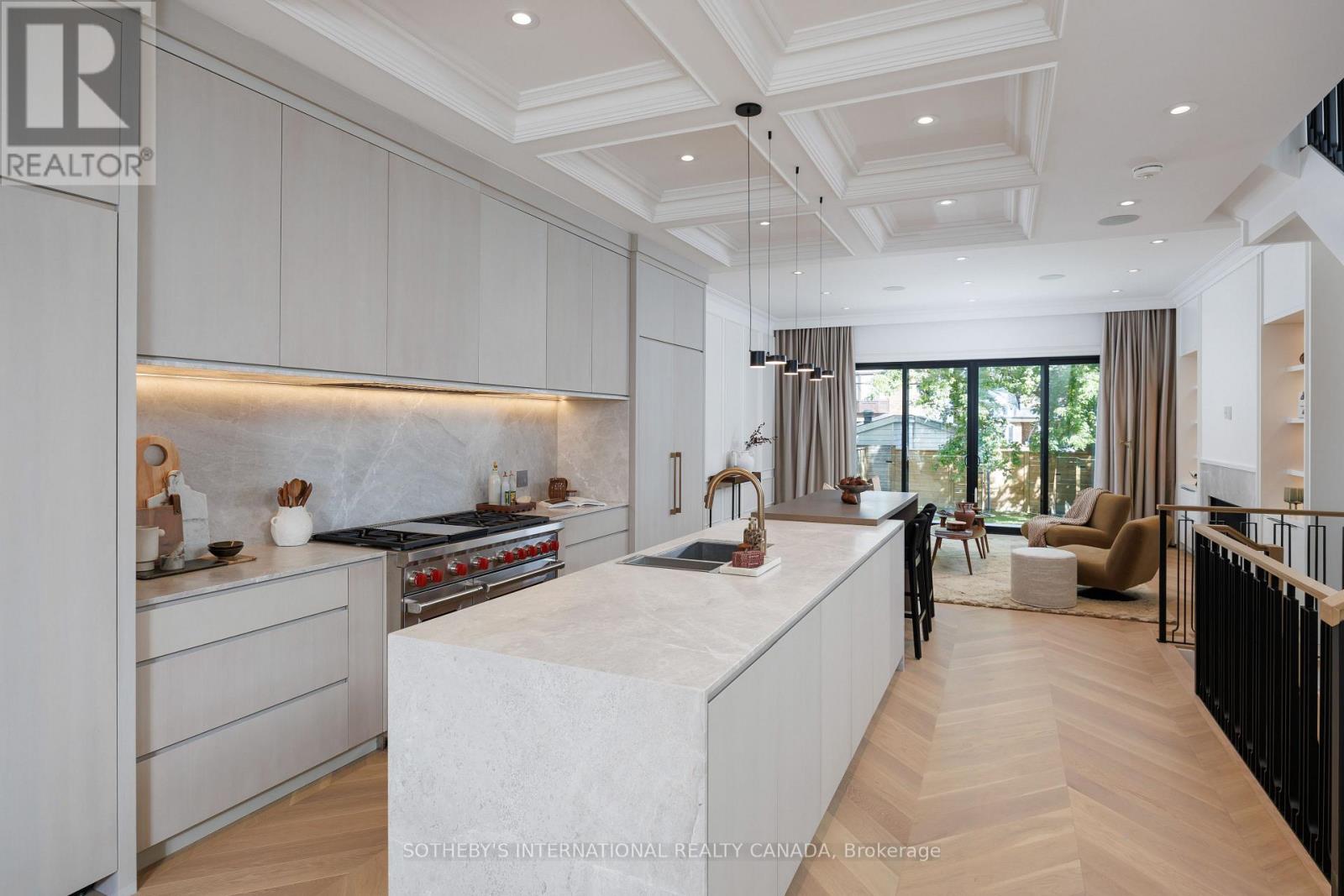 70 Gormley Avenue, Toronto, Ontario  M4V 1Z1 - Photo 12 - C12379229
